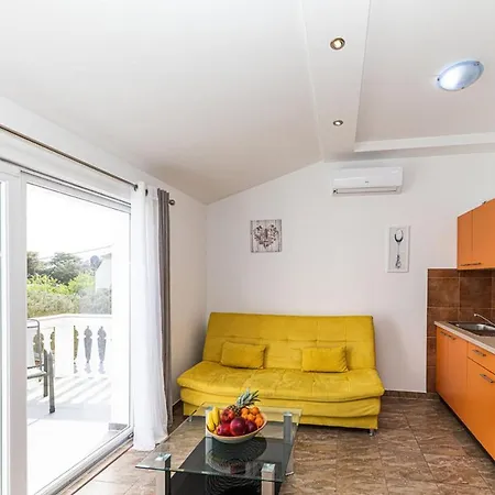 Hana Villa Kaštel Novi