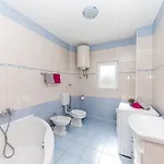 Hana Βίλα Kaštel Novi